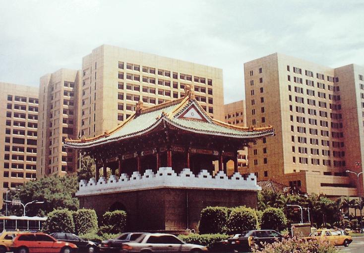 “國立臺(tái)灣大學(xué)醫(yī)學(xué)院”外景